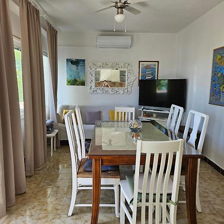 Apartment Zdenka Dinjiška Eksteriør bilde